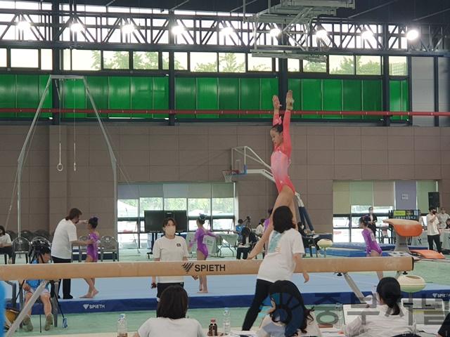 용두초등학교, 제51회 전국소년체육대회 체조종목 금메달 2개 동메달 1개 획득3.jpg