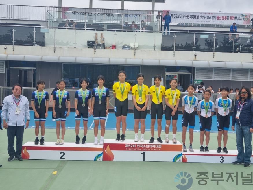 동명초 - 제52회 전국소년체전 여초 롤러 금, 동메달 획득(23.5 (2).jpg